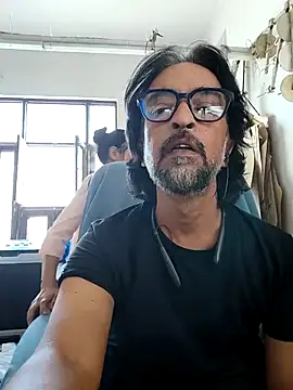 Snapshot of malhotra21 chatting on September 2025 09:48:01 AM malhotra21 online show from September 2025 09:48:01 AM