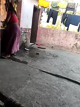 Snapshot of CUTE_BHABI_1 chatting on November 2025 10:48:01 AM CUTE BHABI 1 online show from November 2025 10:48:01 AM