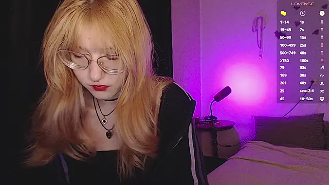 ohmycheryl online show from February 2026 05:13:01 PM