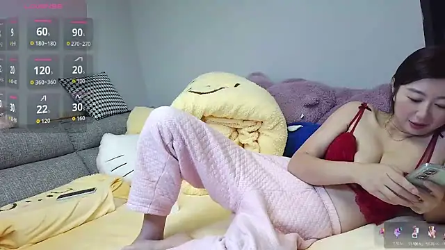 Diva VVN online show from December 2025 05:51:01 AM