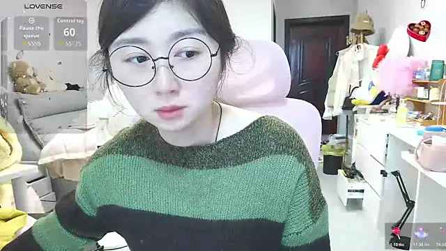 Diva VVN online show from February 2026 12:21:02 AM