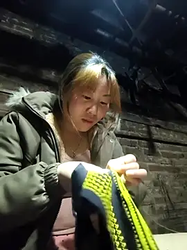 siki-00 online show from February 2026 02:06:02 PM