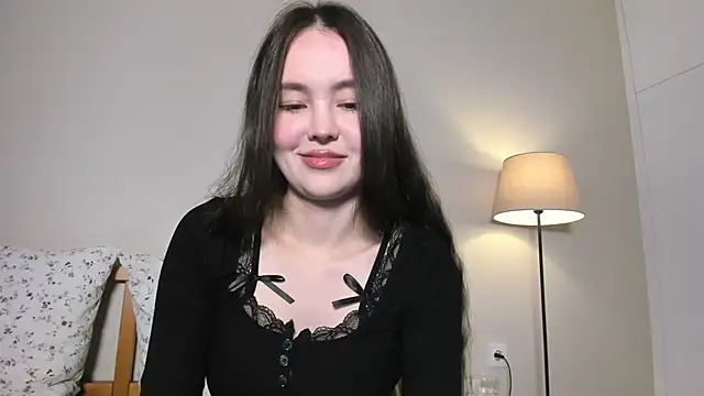 kittyphoria online show from September 2025 05:45:02 AM