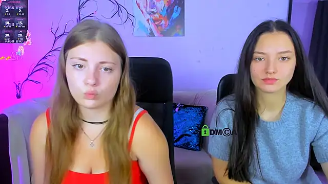 Snapshot of melani_bumm chatting on September 2025 05:47:02 AM melani bumm online show from September 2025 05:47:02 AM