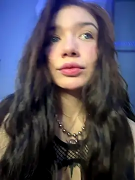 milkiiis online show from September 2025 07:07:01 AM