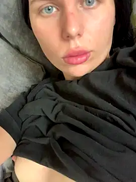 ksenia123 online show from September 2025 10:36:02 AM