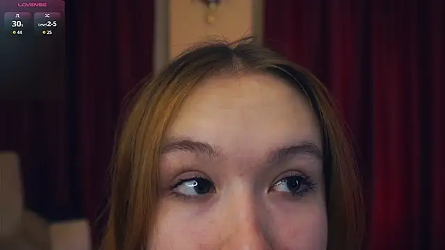 Snapshot of ShariTietge chatting on December 2025 09:09:02 PM ShariTietge online show from December 2025 09:09:02 PM