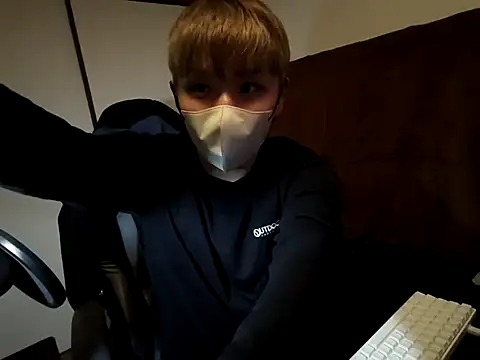 yuton 2525 online show from April 2026 09:01:01 AM