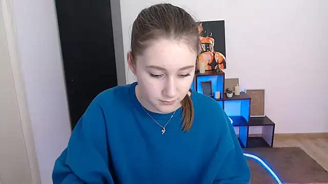 Milka kamila online show from February 2026 01:30:01 PM