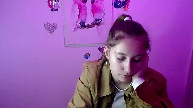 Milka kamila online show from September 2025 12:44:02 PM