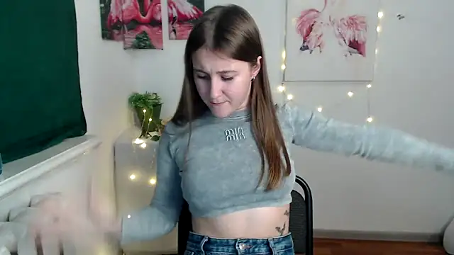 Milka kamila online show from November 2025 03:56:02 PM