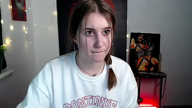 Milka kamila online show from February 2026 02:39:01 PM