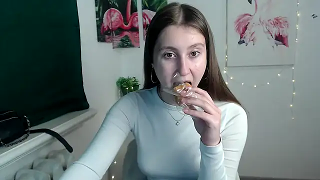 Milka kamila online show from October 2025 12:46:01 PM