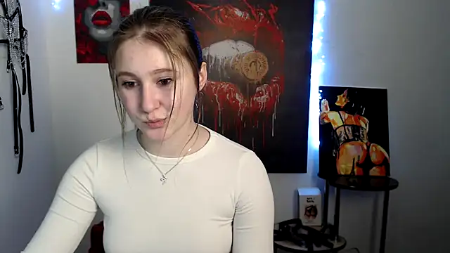 Milka kamila online show from February 2026 01:11:02 PM