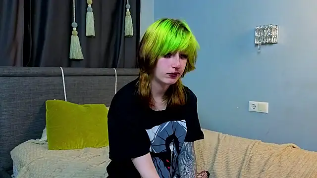 KandraCruser online show from October 2025 08:50:02 PM