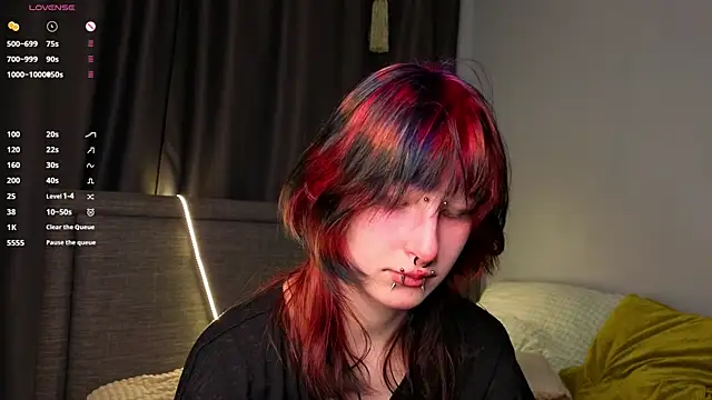 KandraCruser online show from December 2025 08:11:01 PM