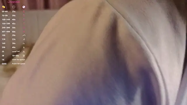 KandraCruser online show from November 2025 08:12:01 PM