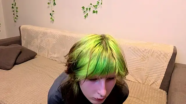 KandraCruser online show from September 2025 07:35:02 PM