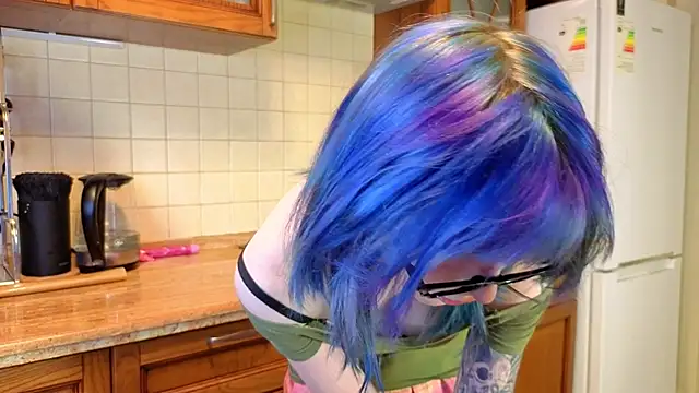 KandraCruser online show from April 2026 08:59:01 PM