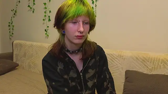 KandraCruser online show from September 2025 07:14:01 PM