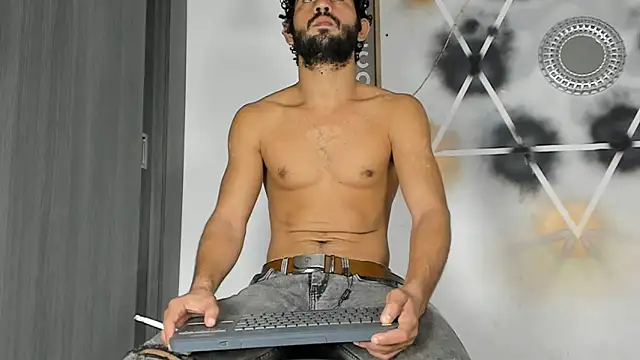 Aaron haren1 online show from September 2025 02:07:02 AM