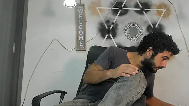 Aaron haren1 online show from September 2025 02:28:01 AM