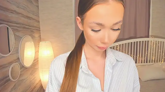 NedraLober online show from February 2026 07:02:01 PM