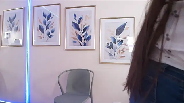 TiffanyStorms LS online show from September 2025 12:45:01 PM