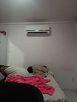 ApenasLys online show from January 2026 06:26:01 PM