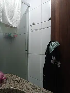 ApenasLys online show from December 2025 11:37:02 PM