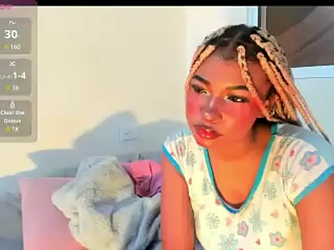 SophiaBloss online show from May 2026 08:50:01 PM