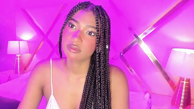 SophiaBloss online show from November 2025 04:13:02 AM