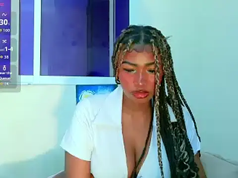 Snapshot of SophiaBloss chatting on July 2026 02:31:01 AM SophiaBloss online show from July 2026 02:31:01 AM