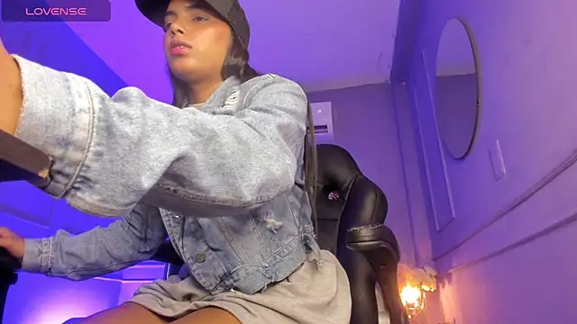 Catalleya flower online show from April 2026 07:47:01 PM