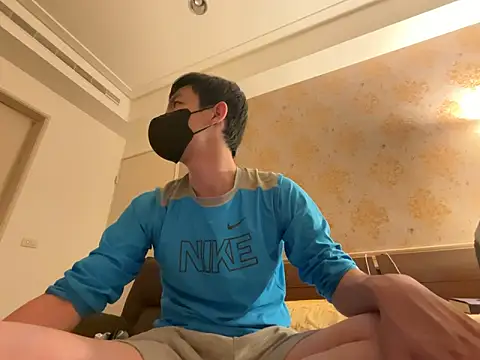 kaikai1335 online show from November 2025 02:17:02 PM