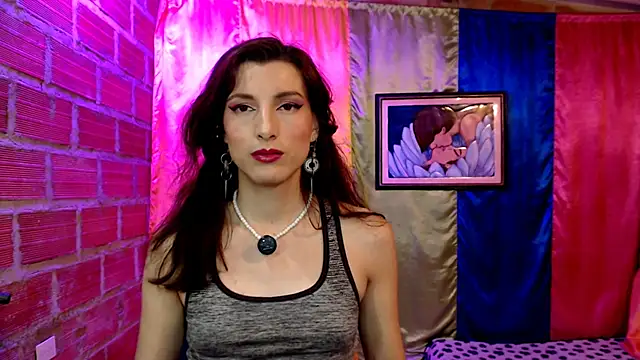 Moira-Hot online show from January 2026 12:59:01 AM