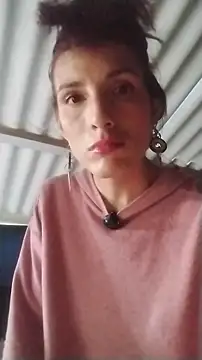 Snapshot of Moira-Hot chatting on November 2025 10:02:01 PM Moira-Hot online show from November 2025 10:02:01 PM