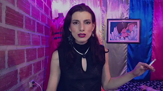 Snapshot of Moira-Hot chatting on November 2025 10:21:02 PM Moira-Hot online show from November 2025 10:21:02 PM