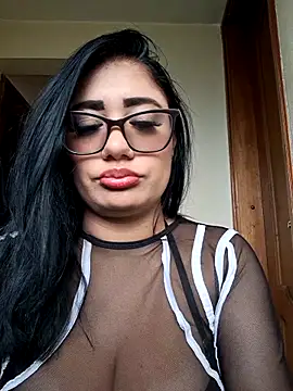 Monse--145 online show from December 2025 07:29:02 PM