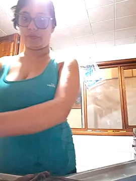 Monse--145 online show from October 2025 02:28:01 PM