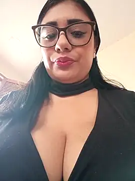 Monse--145 online show from November 2025 01:47:02 PM