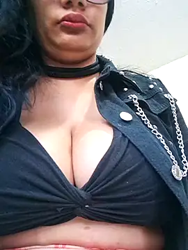 Monse--145 online show from February 2026 12:18:01 PM