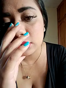 Monse--145 online show from November 2025 09:14:01 PM