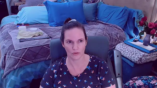 ninajaymes online show from April 2026 11:22:01 PM