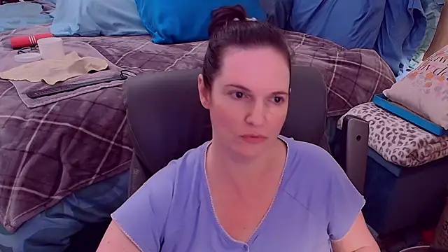 ninajaymes online show from October 2025 12:21:02 AM