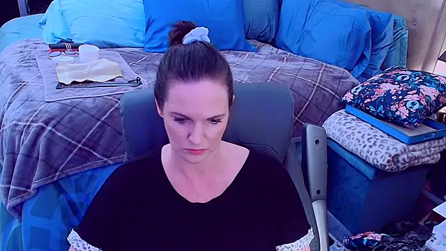 ninajaymes online show from February 2026 11:48:01 PM