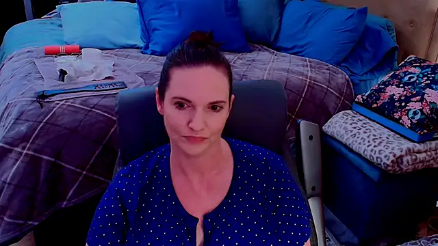 ninajaymes online show from July 2026 07:14:02 PM
