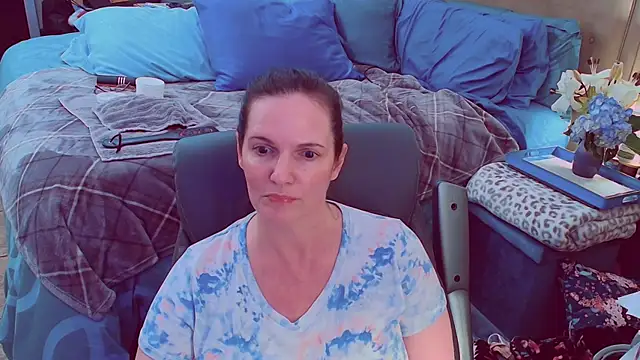 ninajaymes online show from January 2026 05:17:01 PM