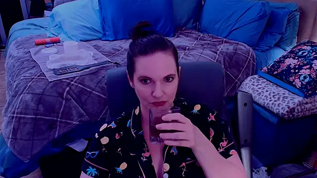 ninajaymes online show from May 2026 10:37:01 PM