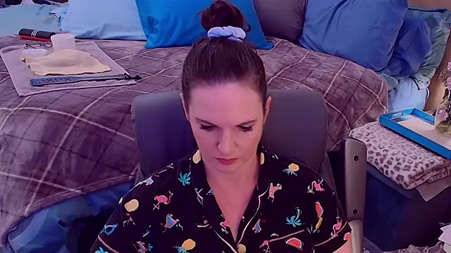 ninajaymes online show from September 2025 09:53:01 PM